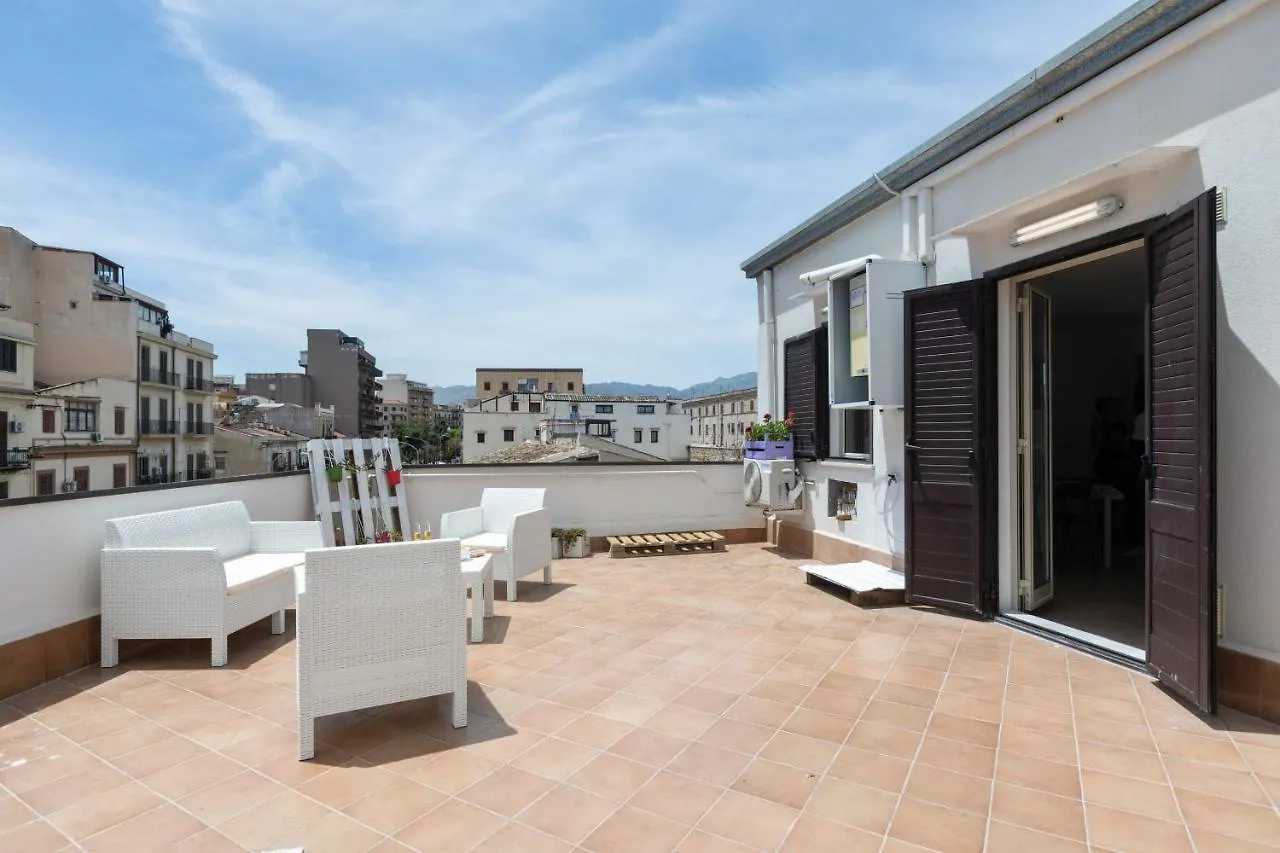 Ballarhost - Ballaro Market Terrace Apartment contacts