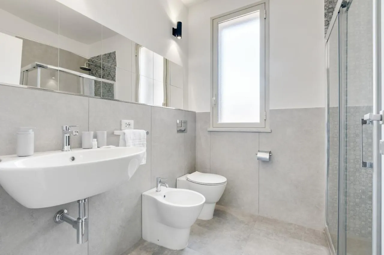 Ballarhost - Ballaro Market Terrace Apartment Palermo Italy